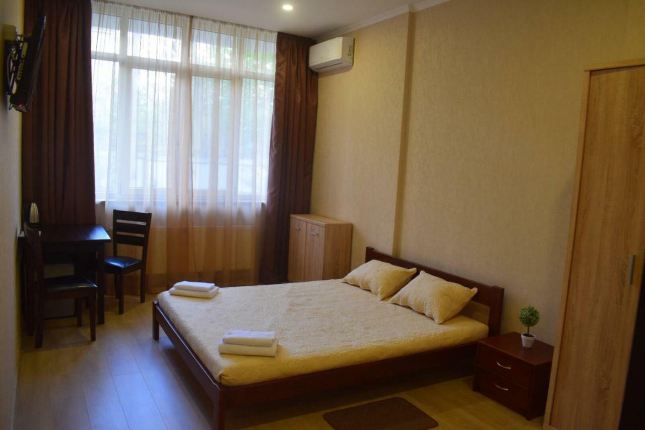 Apartment De France Odessa Esterno foto